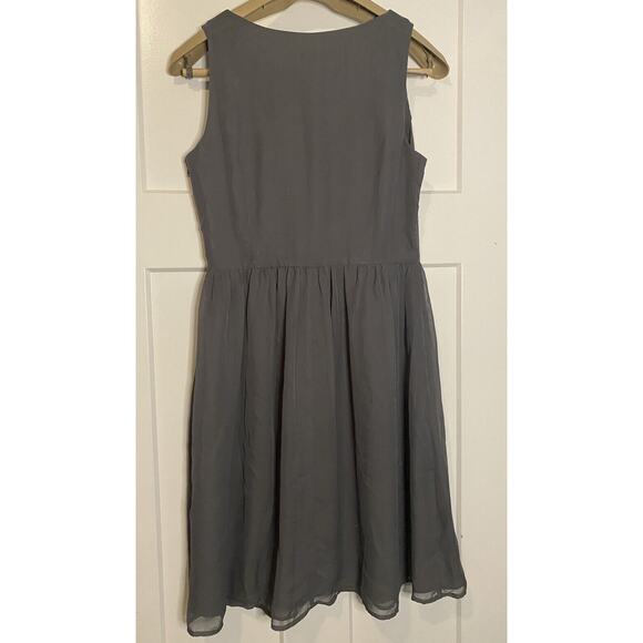 Tevolio Size 10 Gray Evening Cocktail Gown Formal‎ Dress Sleeveless EUC - Picture 2 of 10